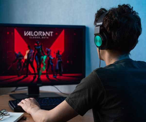 Riot Games vous présente son nouveau jeu en ligne Valorant