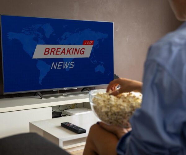 Éviter le problème des traits horizontaux sur l’écran de la TV : conseils pratiques
